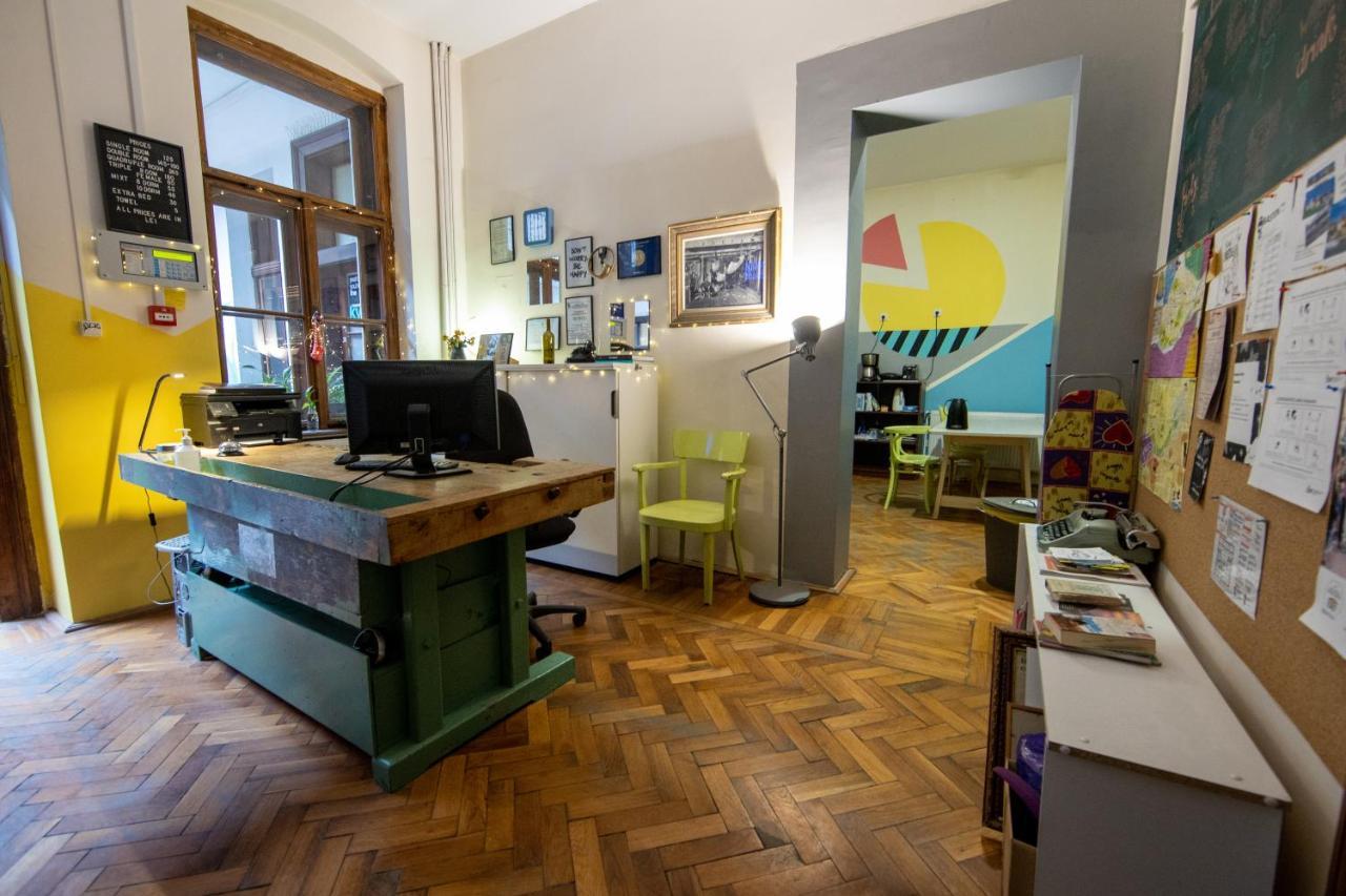 Hostel Cornel Тимишоара Екстериор снимка